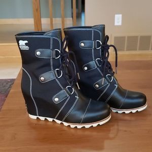 sorel celebration wedge